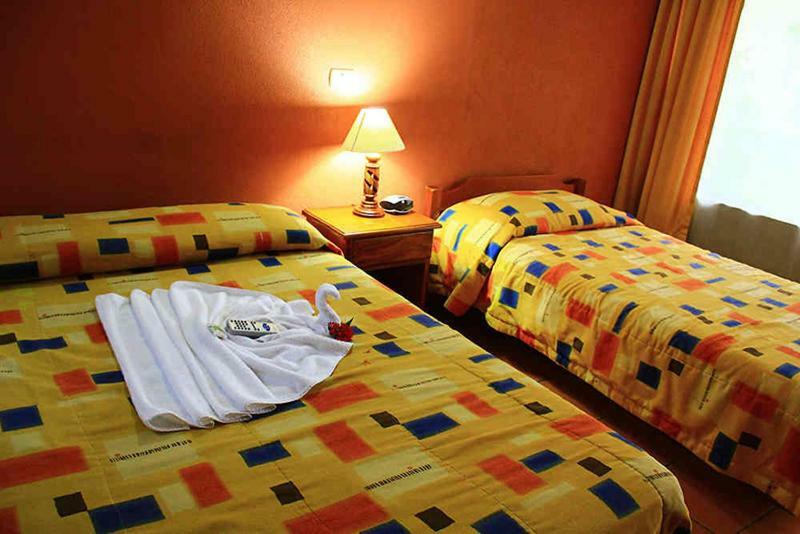 Hotel Guadalupe Tilarán Exteriör bild