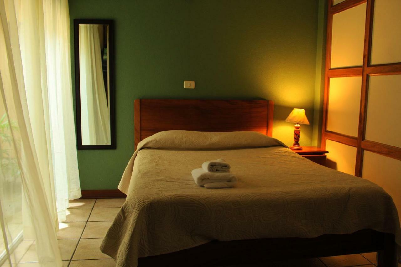 Hotel Guadalupe Tilarán Exteriör bild